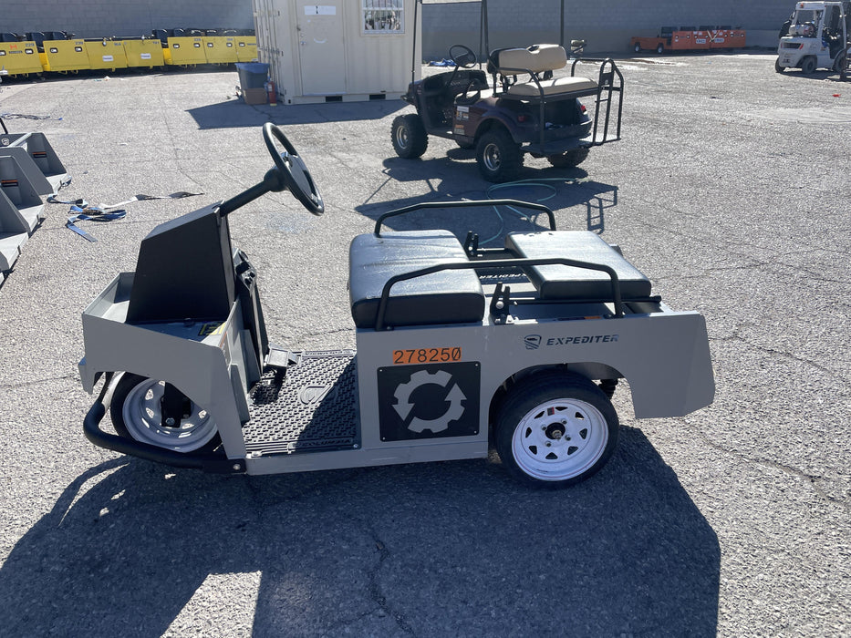 2022 COLUMBIA Expeditor