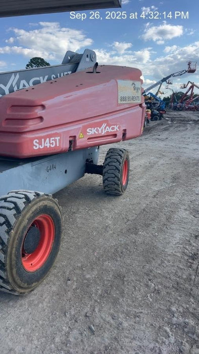 2017 SKYJACK SJ45T+