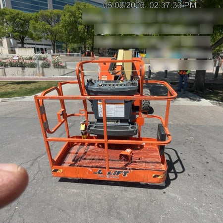 2022 JLG 340AJ