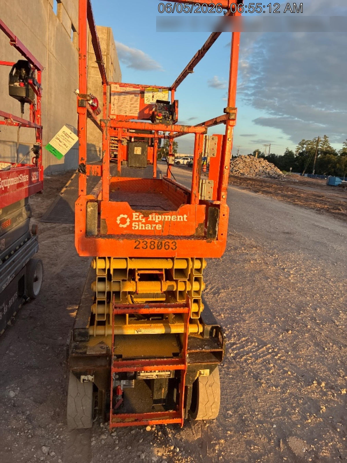 2022 JLG ES2632