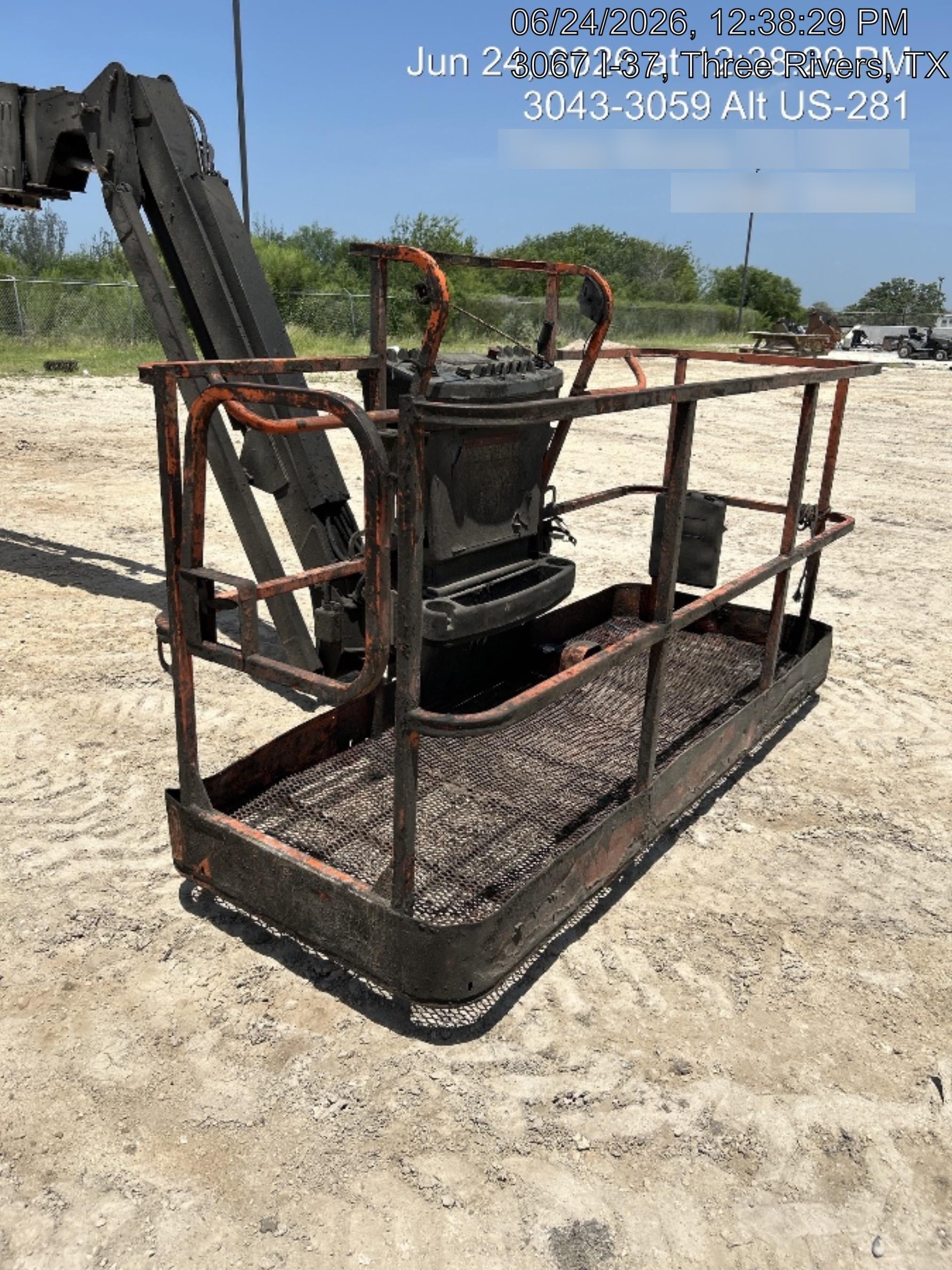 2023 JLG 860SJ