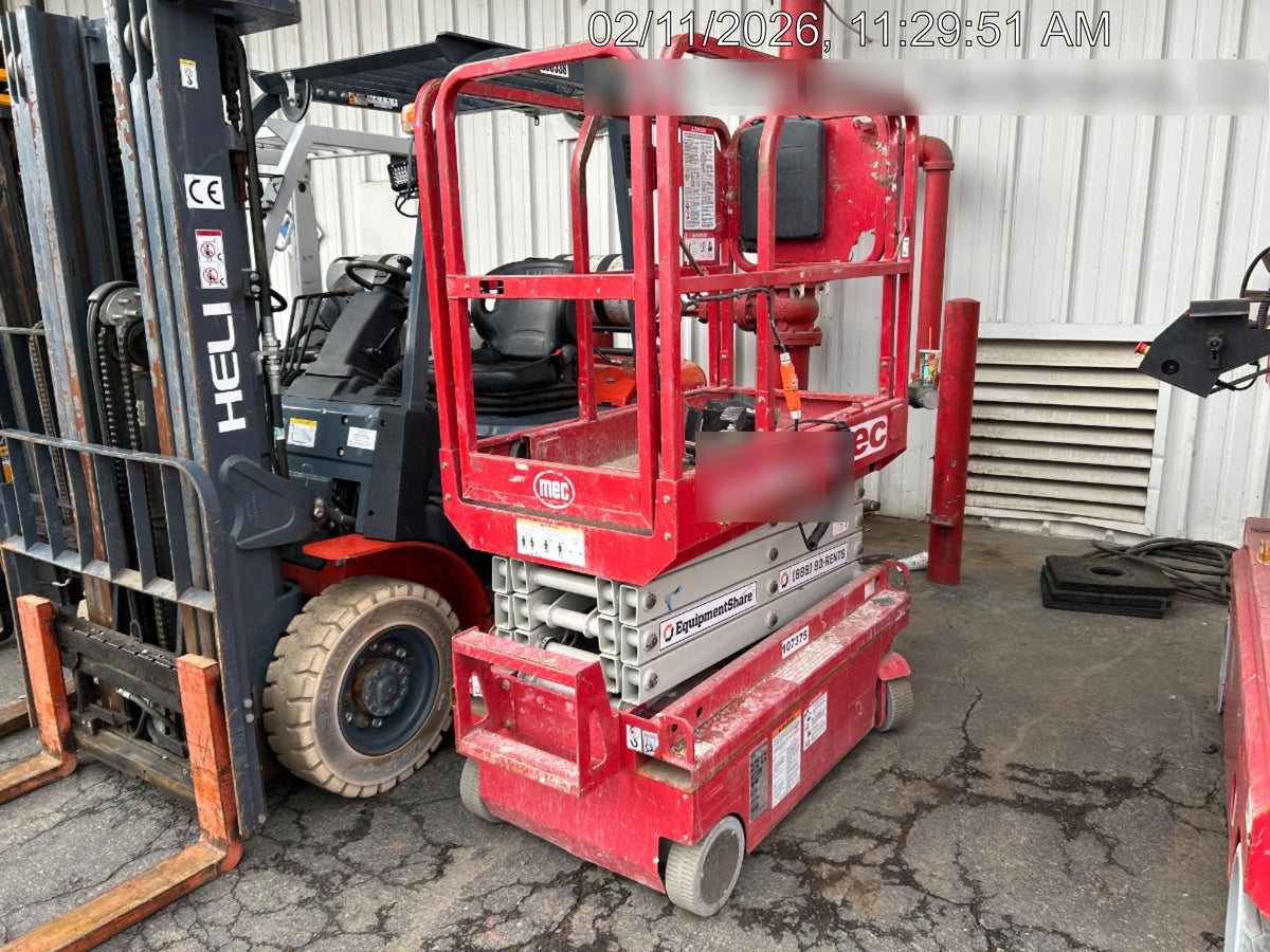 2020 MEC 1330SE Solid NM Tires, Steel Swing out Doors, LCS, Beacon, 900W Inverter