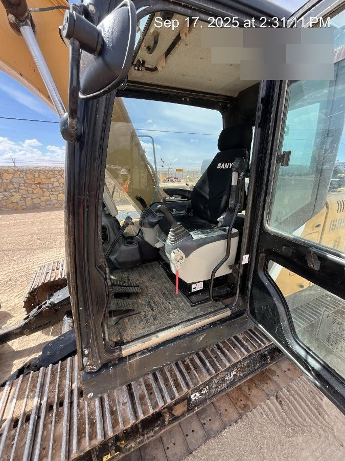 Sany SY135C Sany 135 Cab, 36" HD Sany Bucket