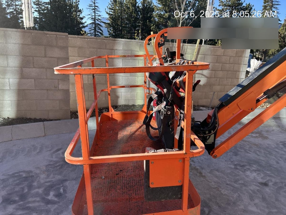 2019 JLG 860SJ