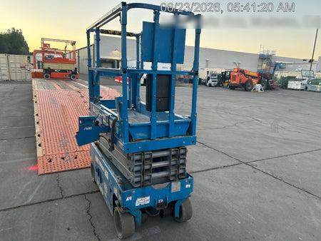 2020 Genie GS-1930 Solid Non Marking Tires, Beacon, Folding rails with half height swing gate, 800W Inverter