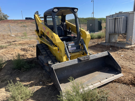 Wacker Neuson ST31 Bucket Leveling, Ride Control, Selectable EH Joystick Controls, Two Speed Drive, Variable Speed Fan	Hydraulic Coupler SSL/CTL, Bucket 75" LPSF, Bolt on Tooth Assy