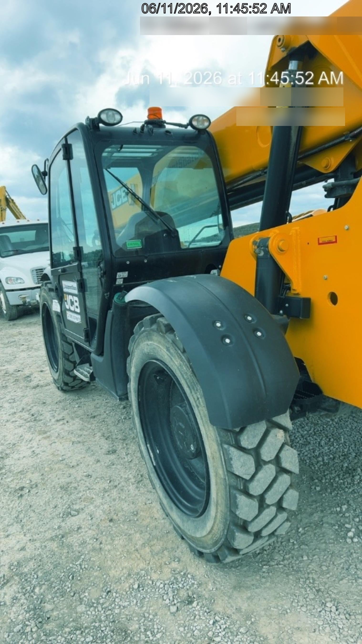 2024 JCB 509-42