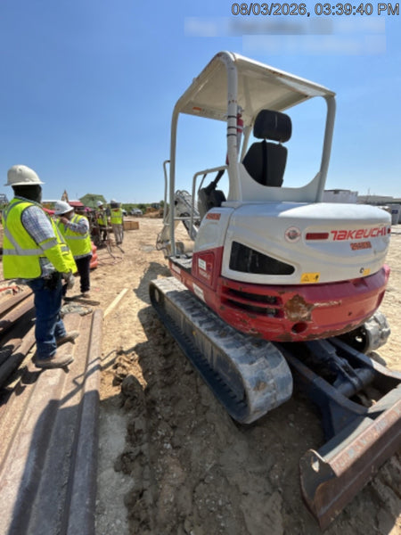 2023 TAKEUCHI TB250-2R