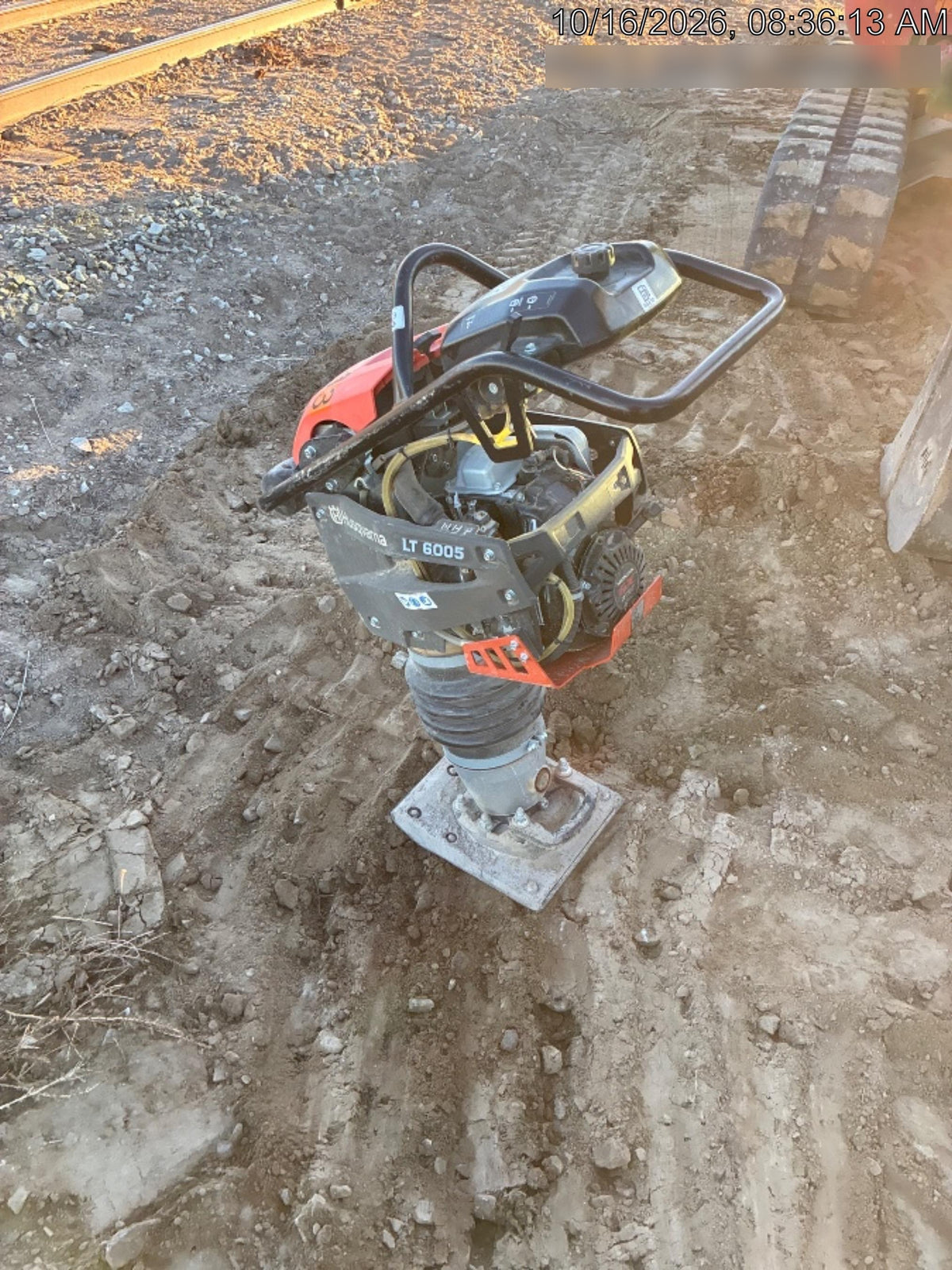 2025 HUSQVARNA LT6005