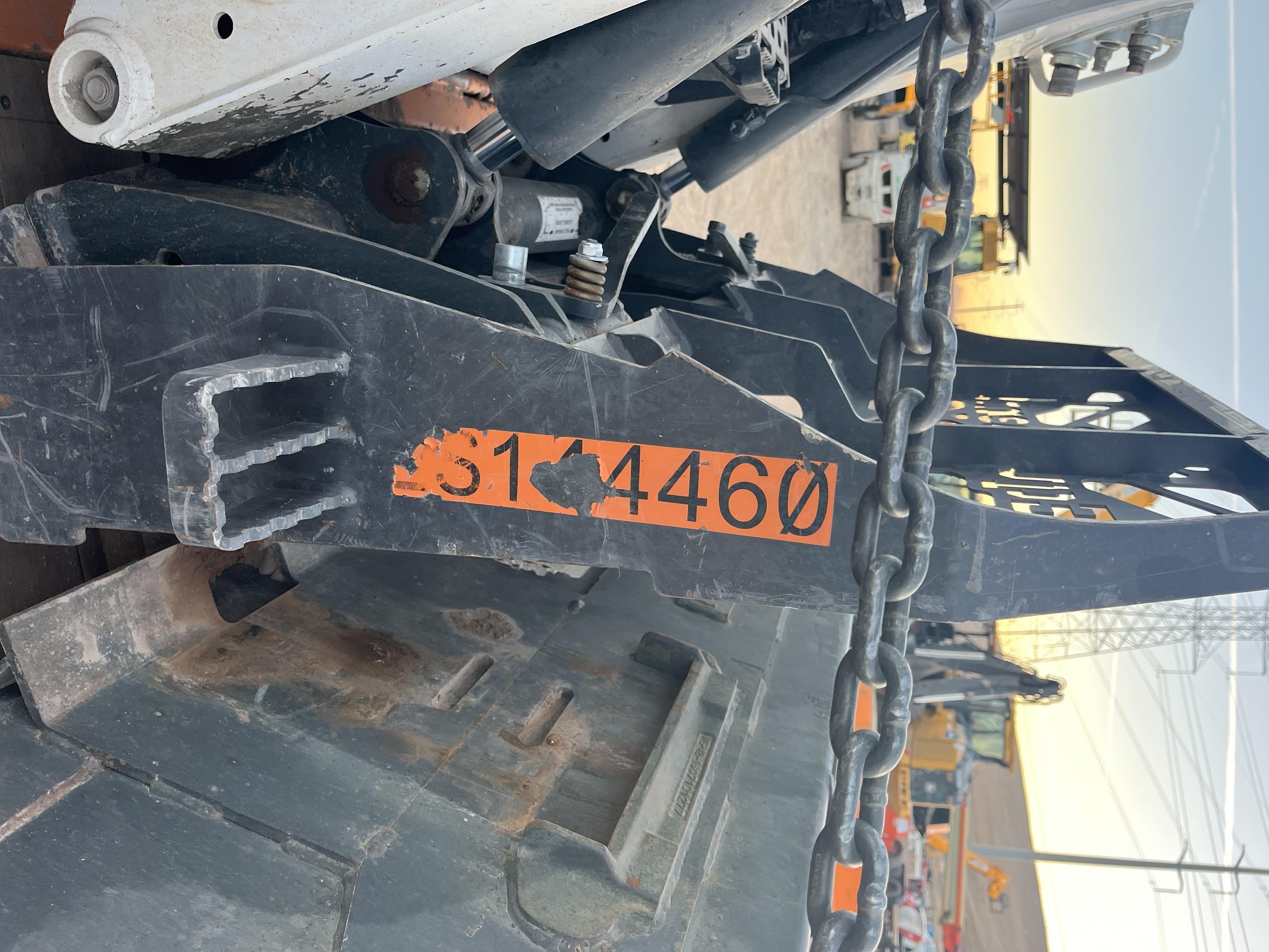 2021 PALADIN 48" Pallet Forks - Paladin