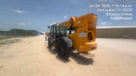 2019 JCB 512-56 109 HP w/CAB/HVAC, Beacon, Aux Hydraulics, Worklights, Solid Tires, 60" Carriage/Forks