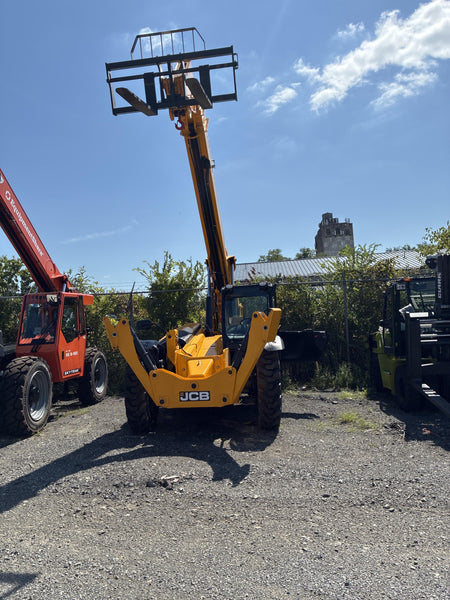 2026 JCB 512-56