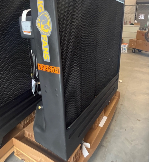 2024 BIG ASS FANS Cool Space 400