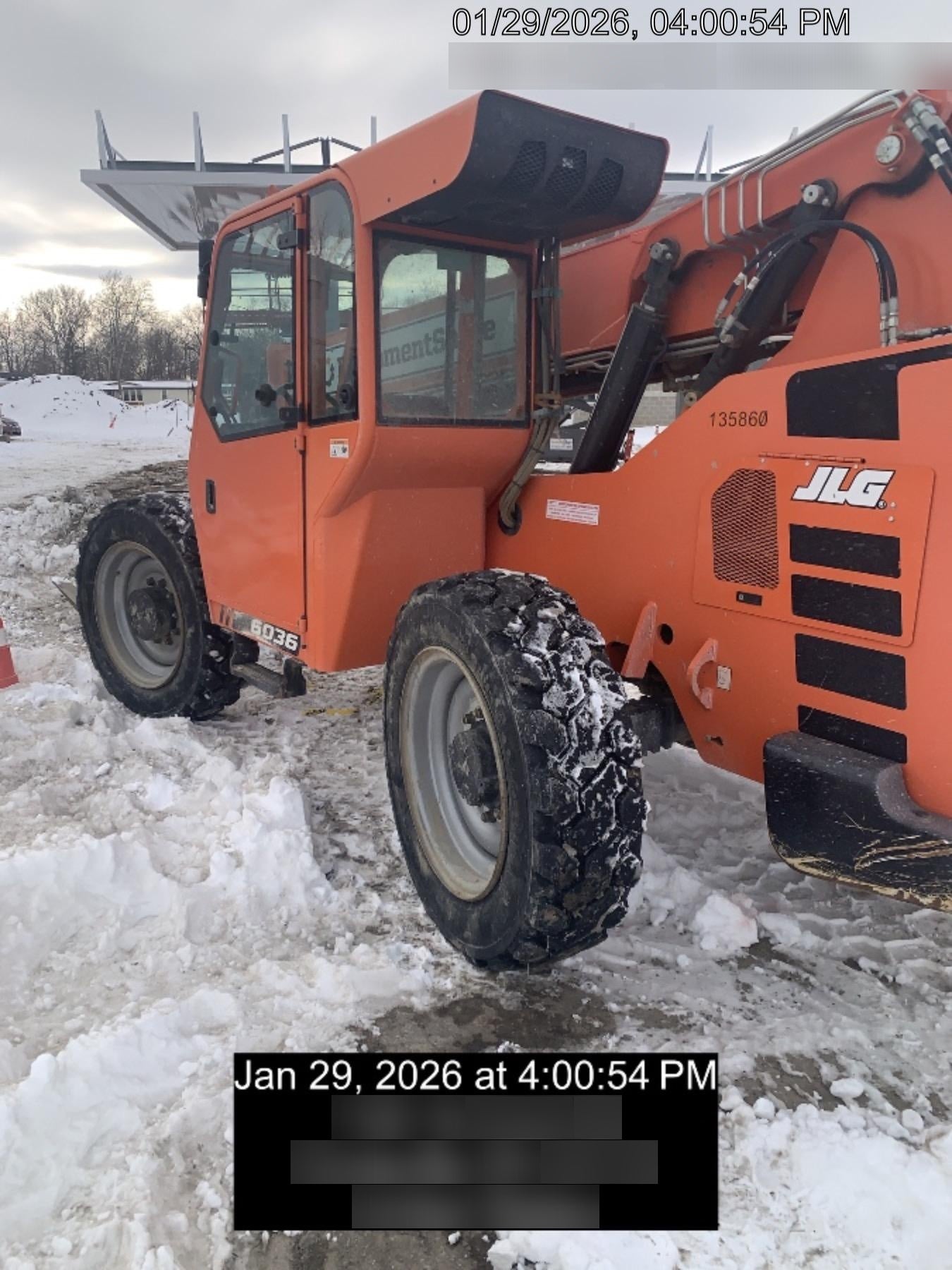 2021 JLG 6036
