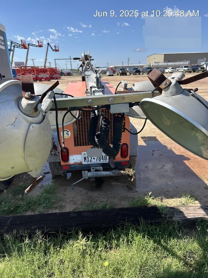 Wanco WLT-4M WANCO WLT-4M 6 kW Towable Light Generator