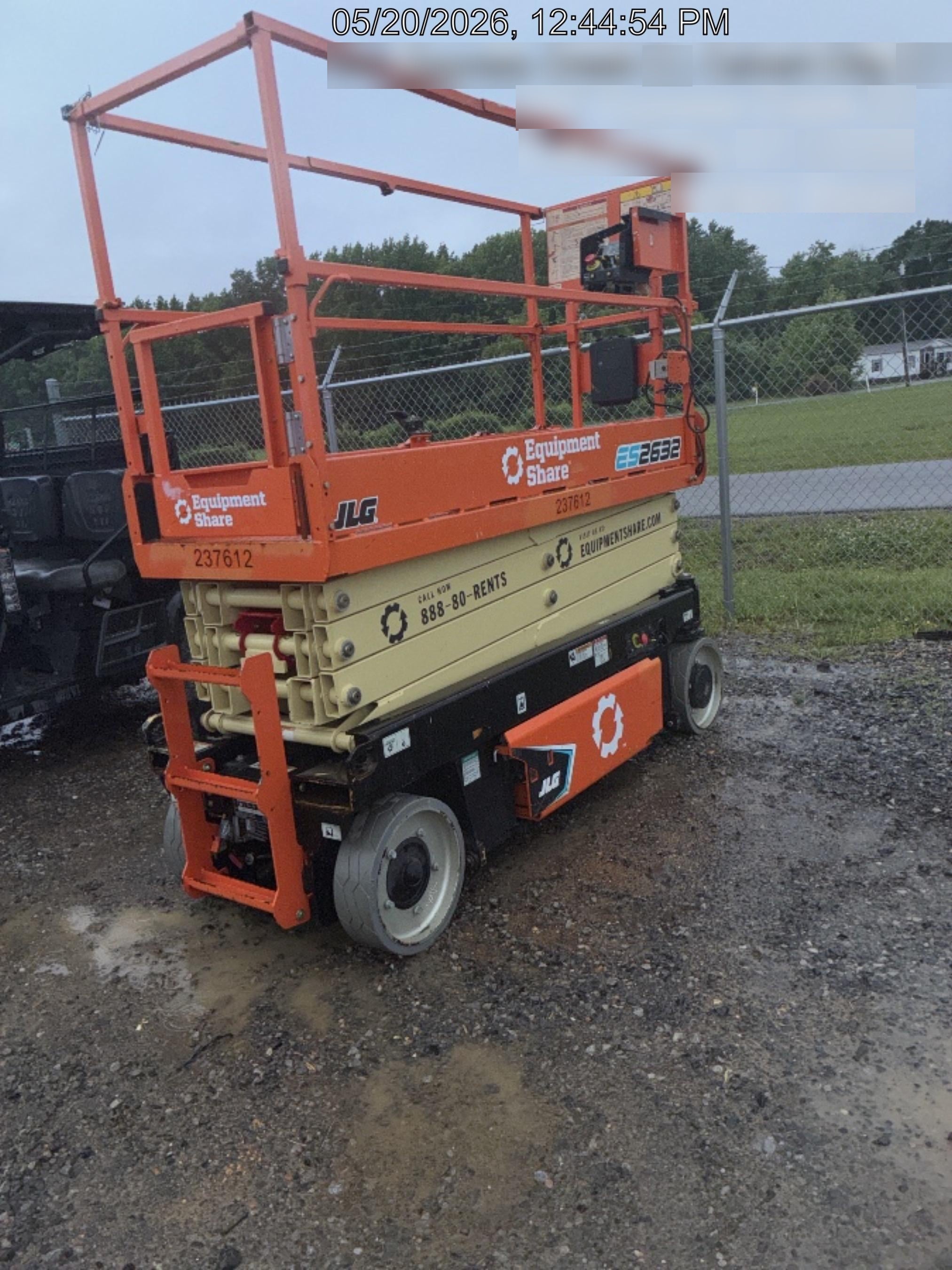 2022 JLG ES2632