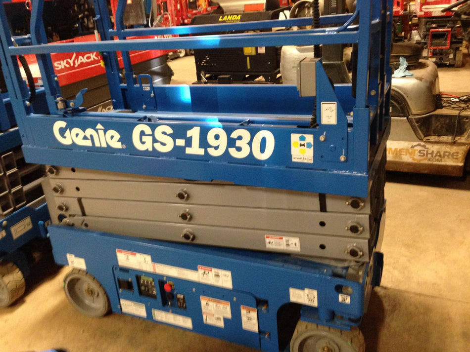 2017 Genie GS-1930 Genie GS-1930 Scissor Lift