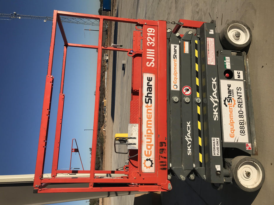 2018 SKYJACK SJIII-3219