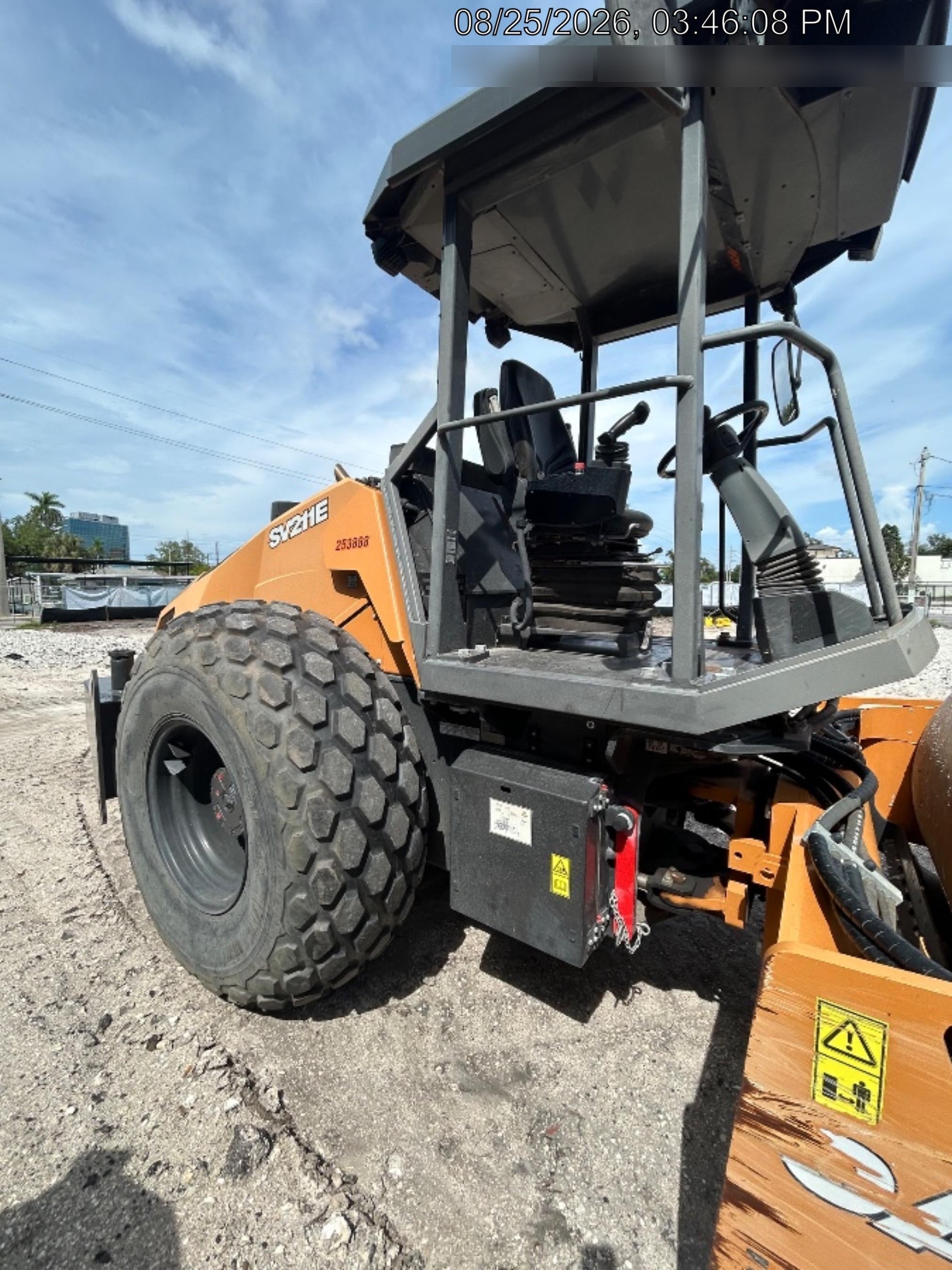 2022 CASE SV211ESM