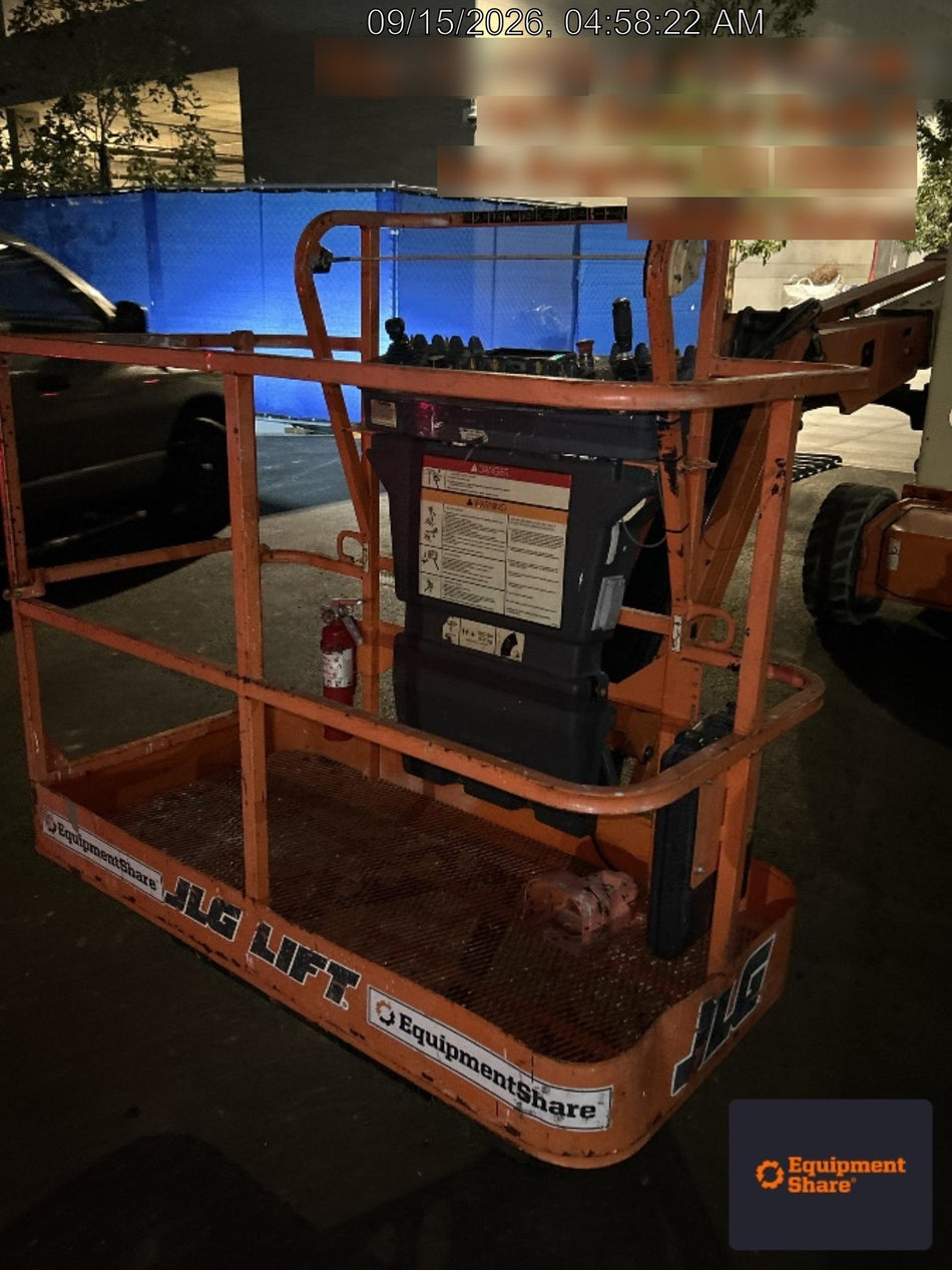 2019 JLG E450AJ