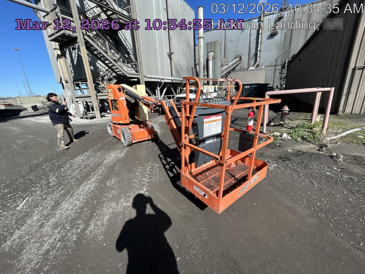 2019 JLG E300AJP