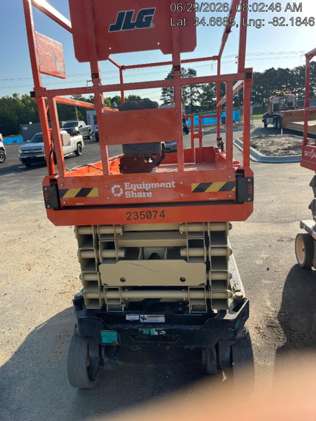 2022 JLG ES3246