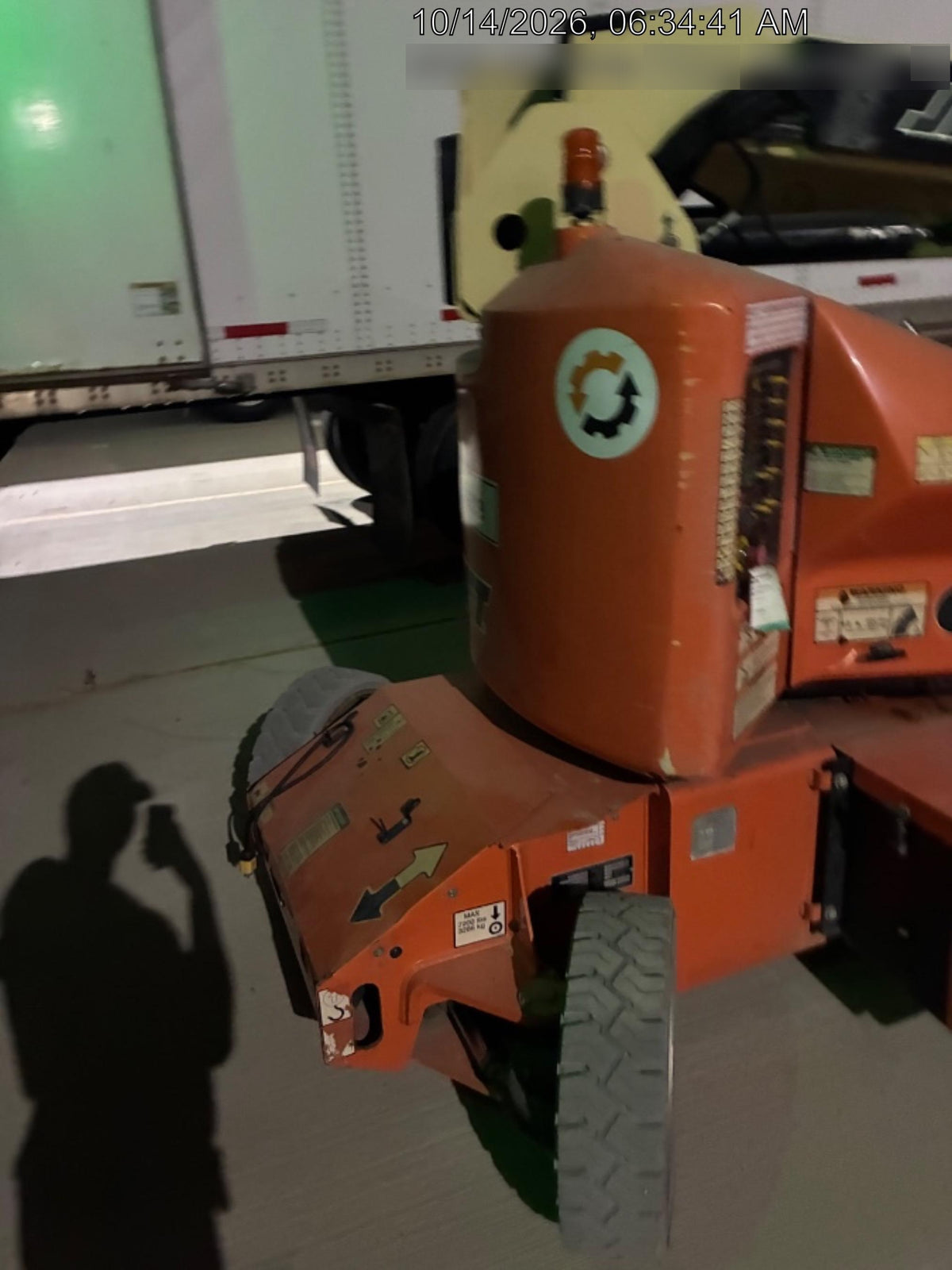 2020 JLG E400AJPN