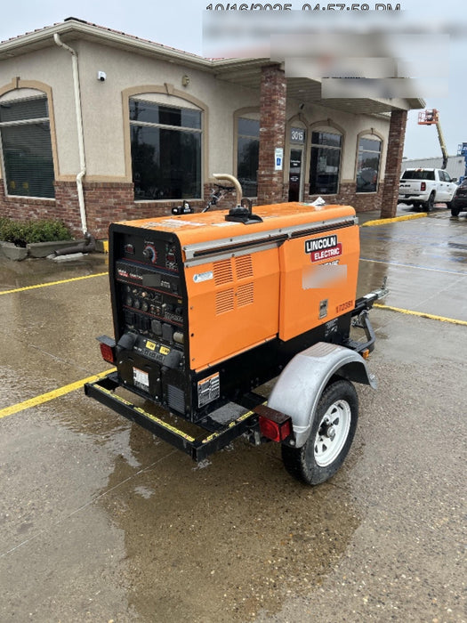 2021 Lincoln Electric Vantage 322 Vantage 322 Ready Pak 3 w/ Decals, ORANGE (includes trailer, cable rack, fender light kit) NO Telematics