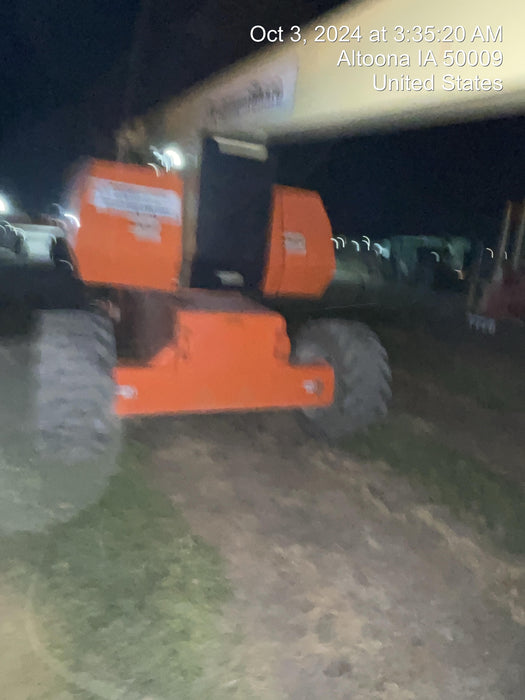 2022 JLG 800AJ