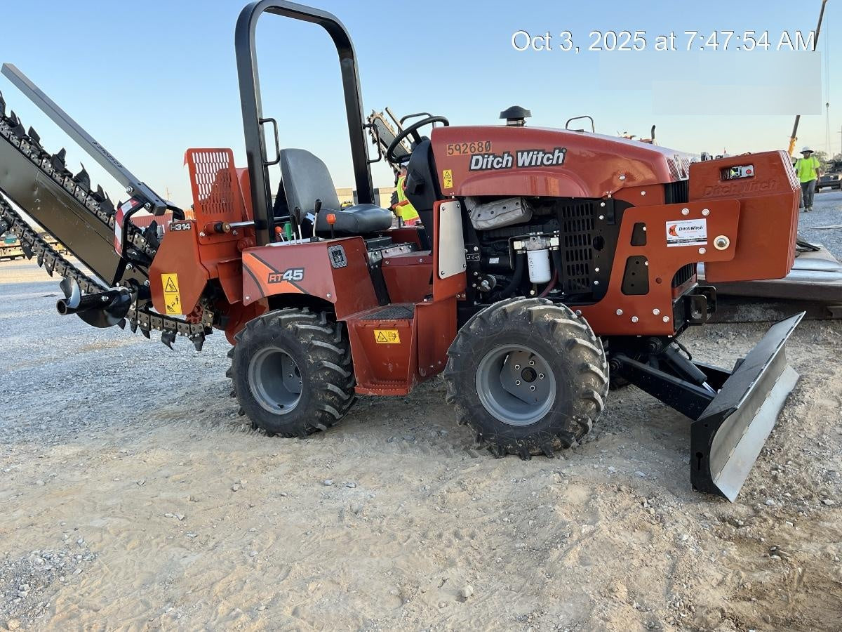2025 DITCH WITCH RT45B