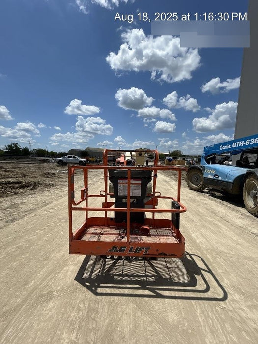 2019 JLG E450AJ