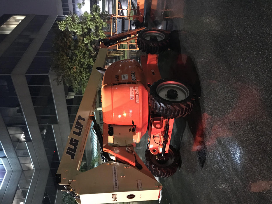 2019 JLG 600AJ