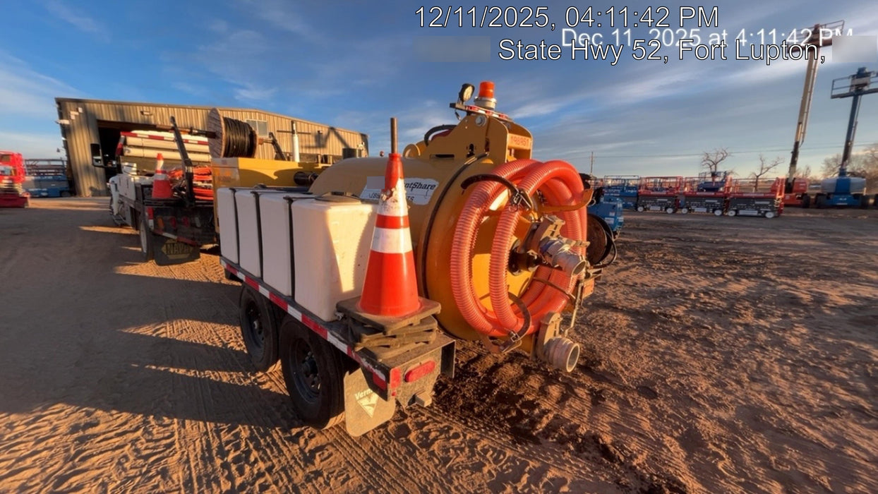 2022 VAC-TRON LP573XDT