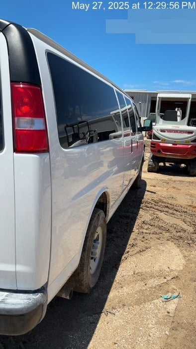 2025 CHEVROLET Express Van - Rental