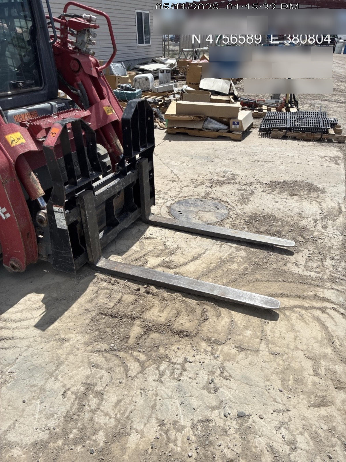 2021 TAKEUCHI 48" Pallet Forks - Takeuchi