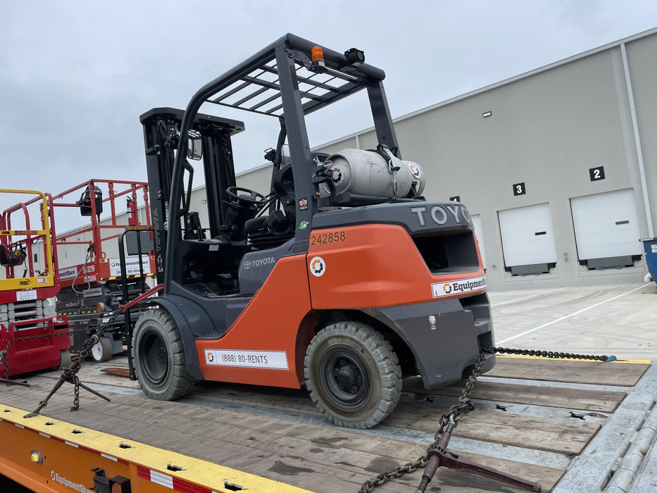 2022 TOYOTA 50-8FGU25