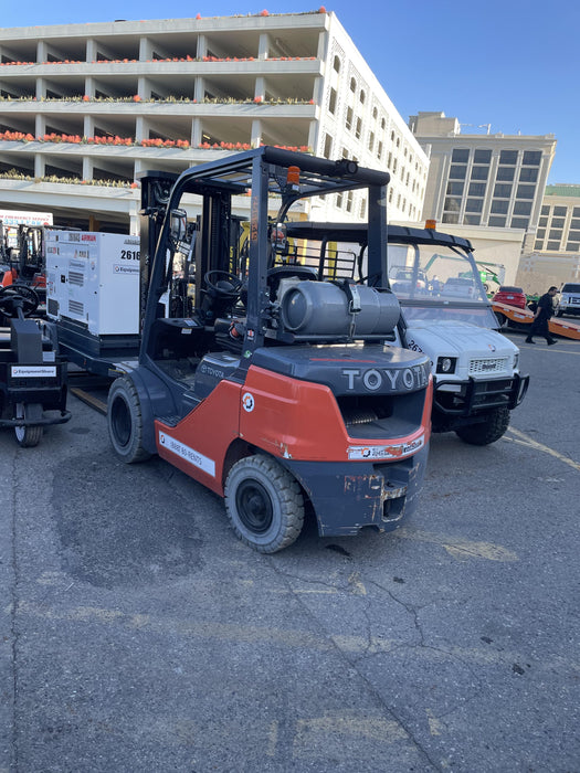 2022 TOYOTA 50-8FGU25