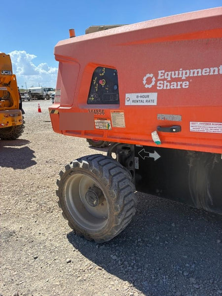 2023 JLG 600S