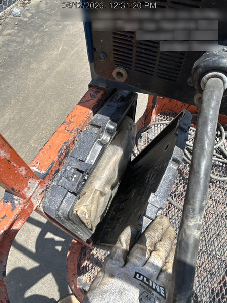 2022 JLG 460SJ