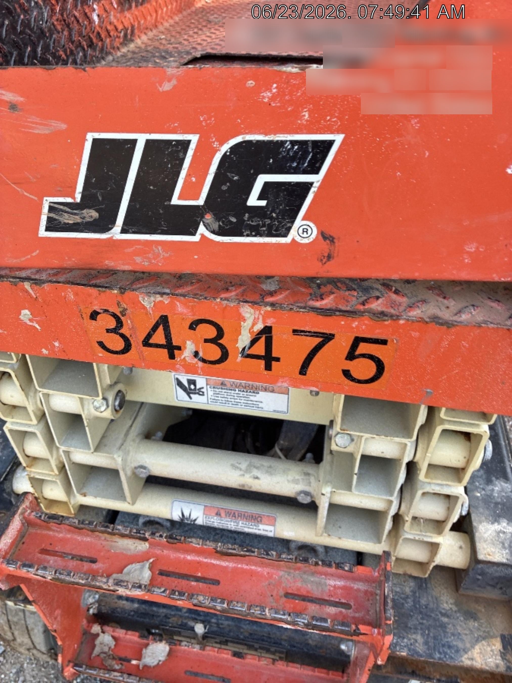 2023 JLG ES1932
