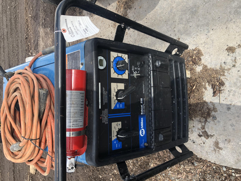 2019 Miller Electric BOBCAT 250 LP/Propane, Running Gear, Tank Bracket, Hose