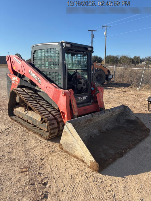 2020 Kubota SVL95-2SHC Cab/Heat/Air, Rubber Tracks, Kubota Tier 4 Engine
