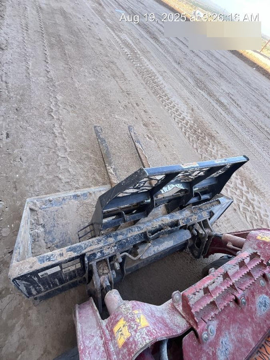 2021 PALADIN 48" Pallet Forks - Paladin