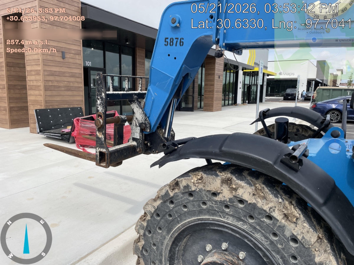 2017 GENIE GTH-844