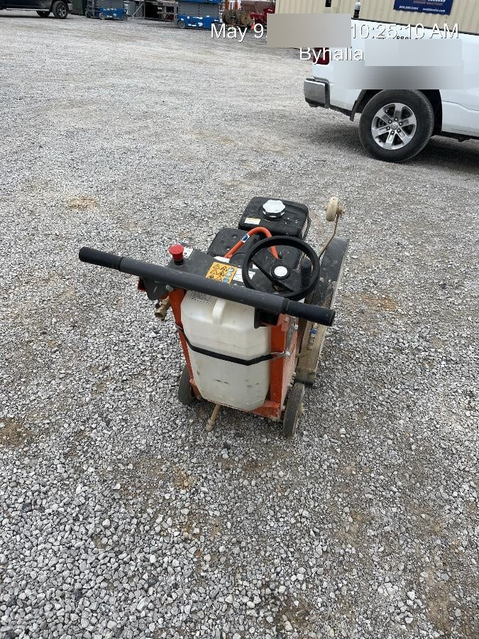 2023 HUSQVARNA FS400