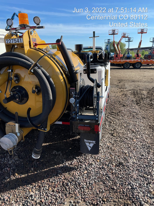 2022 Vac-Tron LP573XDT T4 Koehler Diesel Engine, 500 Gallon Debris Tank, x2 100 Gallon Water Tanks