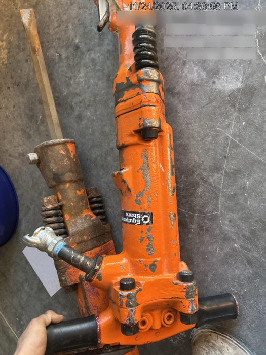 2023 MICHIGAN PNEUMATIC ES-TPB90-118-TRACKER