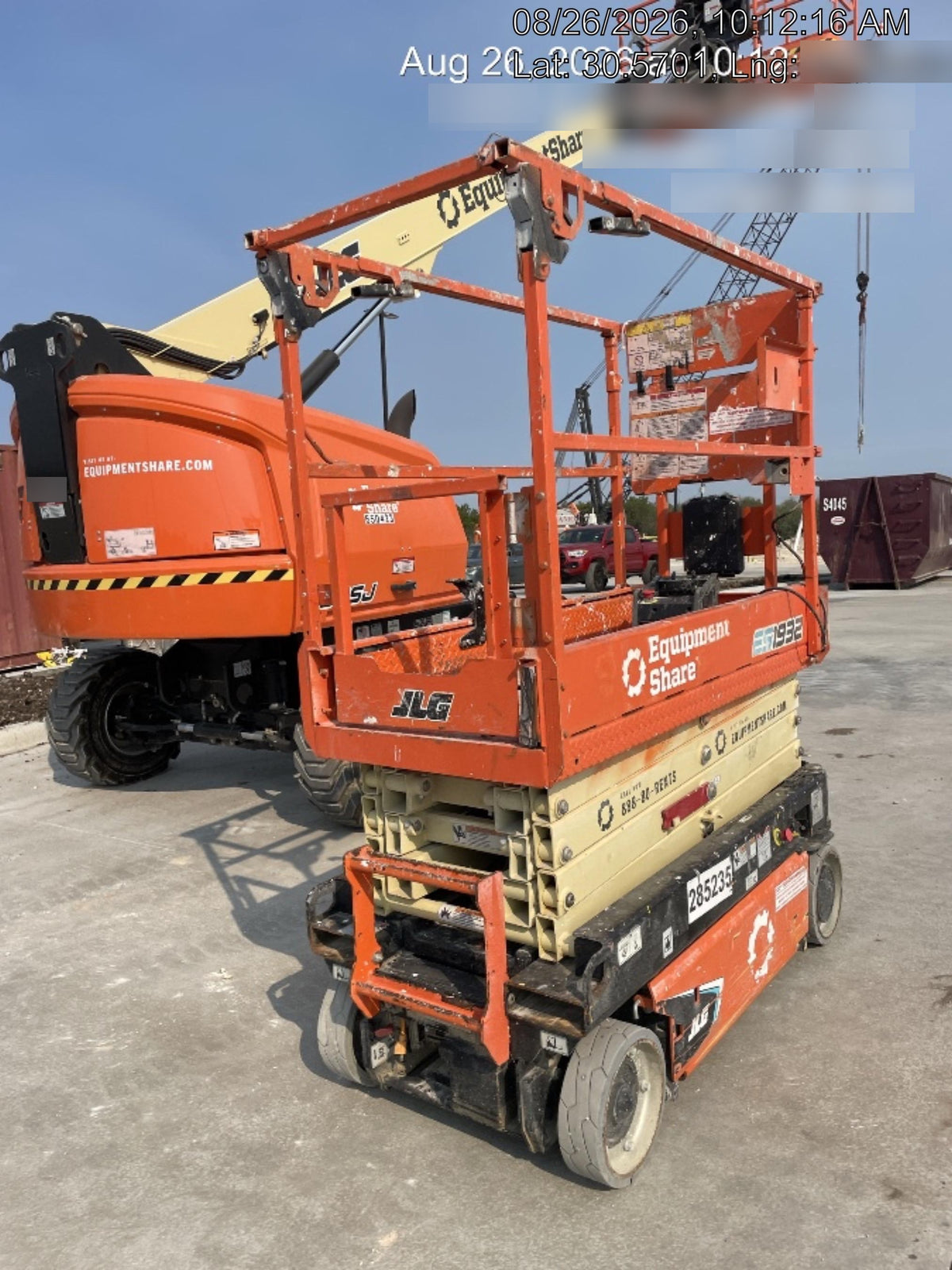 2022 JLG ES1932