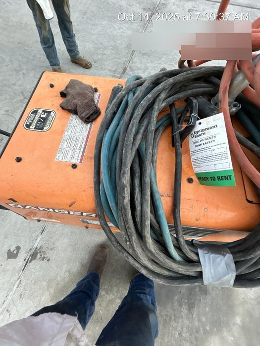 2021 Lincoln Electric Ranger 305 LPG LPG One-Pak (includes undercarriage, tank holder & tank strap) ORANGE