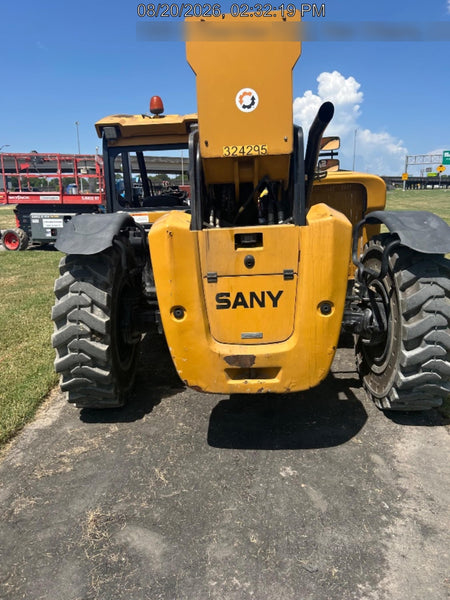 2023 SANY STH1056